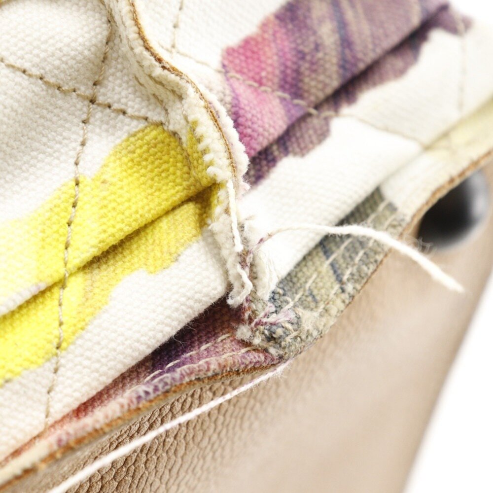 CHANEL White Canvas Logo Tote Bag - Picture 7 of 11